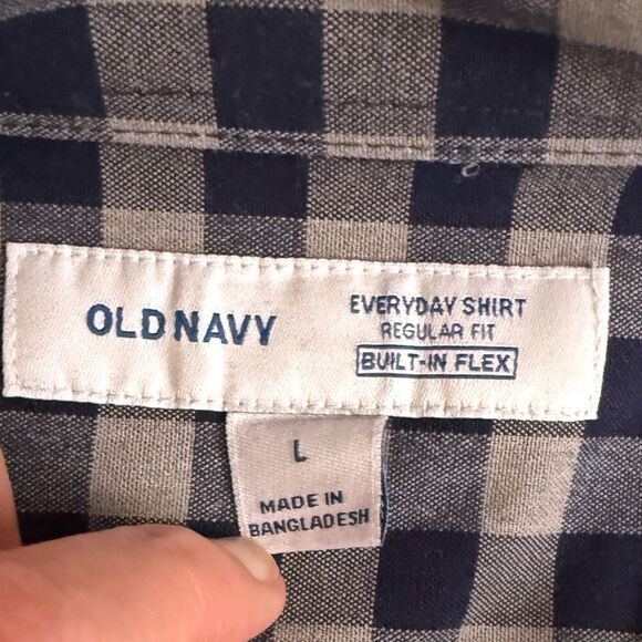 Old Navy Blue & Gray Plaid Button Down Shirt Size L - Picture 9 of 11